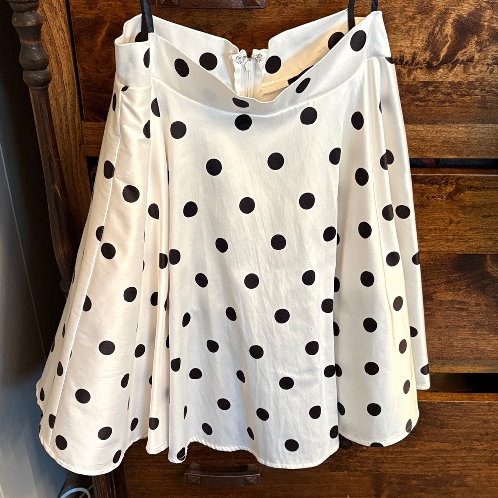 City Studio White Skater Skirt with Black‎ Polka Dots Sz 5 w/blk tulle under